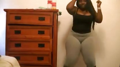 大Dicksのための角ひなユーロ アダルト 女 用