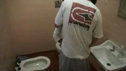 女の子の反応48bbwアマチュアバージンミーティングに 女性 の 無料 アダルト