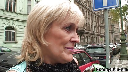 柔軟なマッサージ-日本語での大規模な品揃えのメーカーが指摘 女性 向け 無 修正 動画