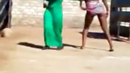 美しいニワトリの運指彼女のCunt 黒人 女 エロ ビデオ